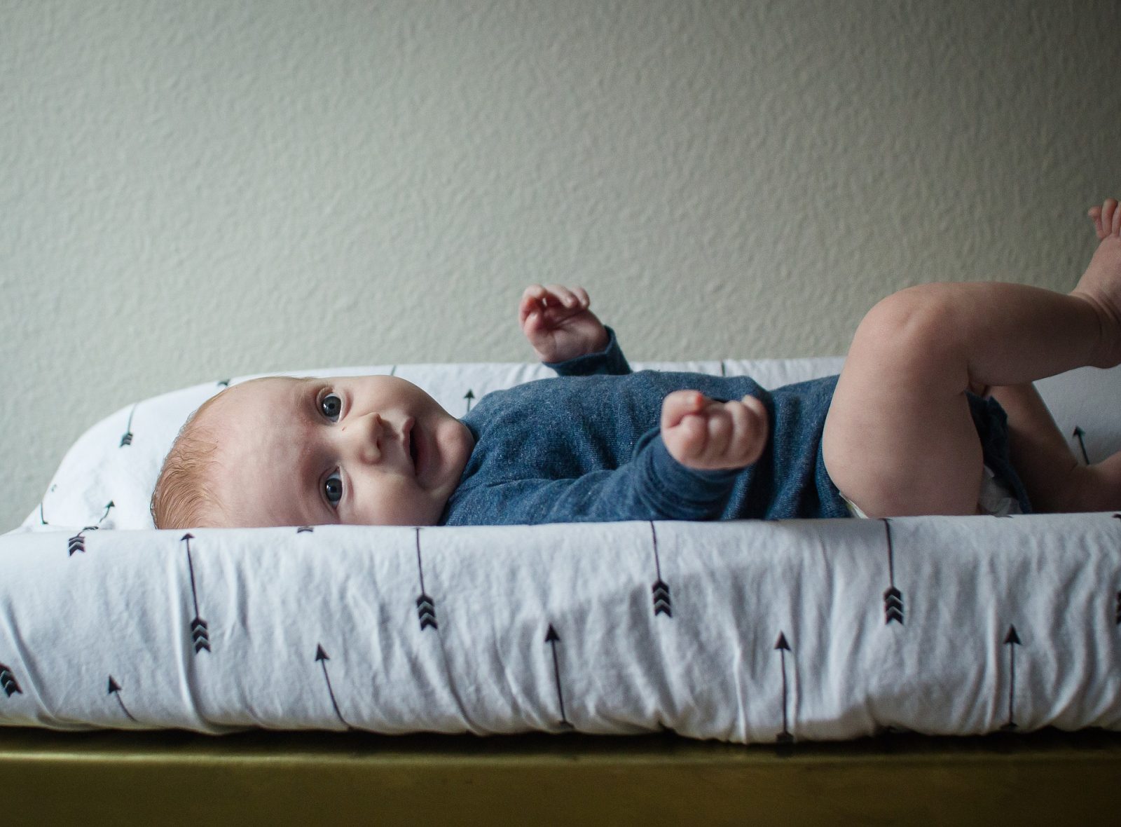 Sécurité domestique avec un bébé de 6-12 mois - Aubert