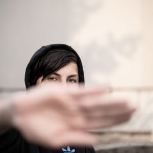 soirée débat parents adolescents Vercel